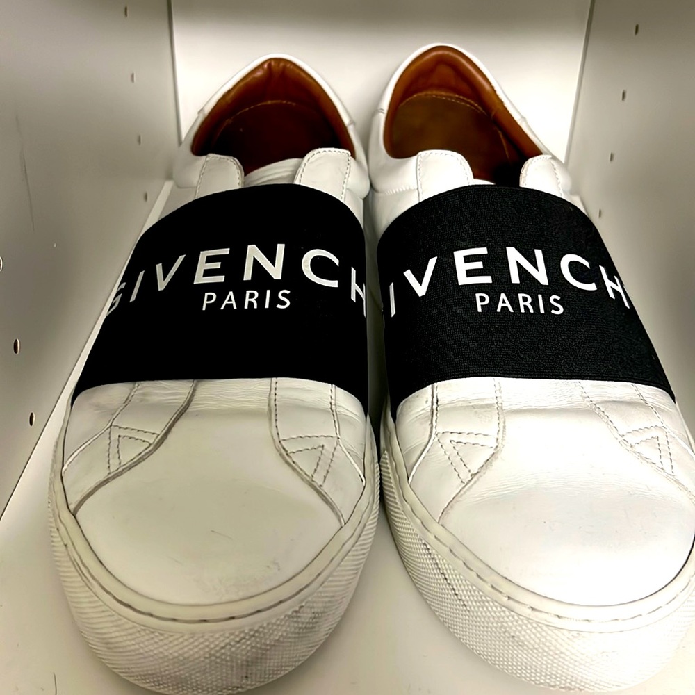 Givenchy white sneakers size 9